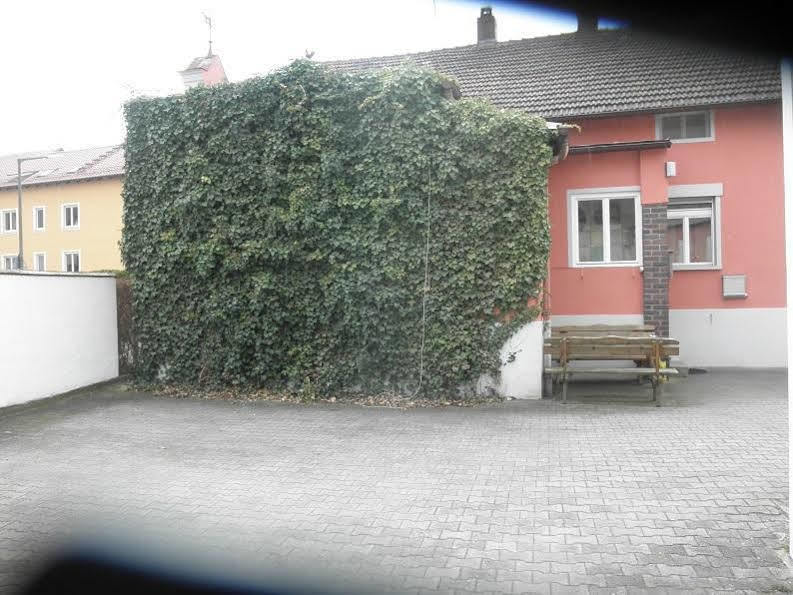 Pension Holzgarten เรเกนส์บวร์ก ภายนอก รูปภาพ