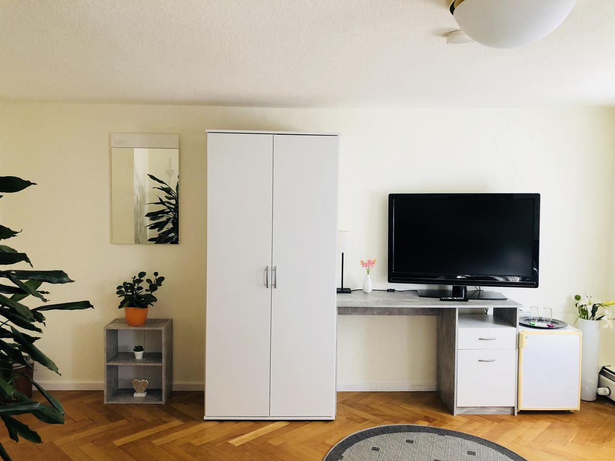 Pension Holzgarten เรเกนส์บวร์ก ภายนอก รูปภาพ